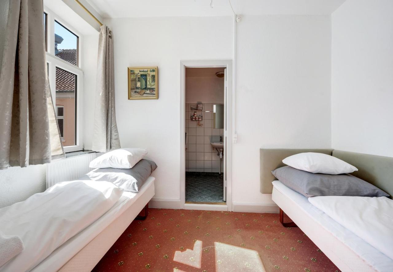 Hotel Postgaarden Fredericia Bagian luar foto