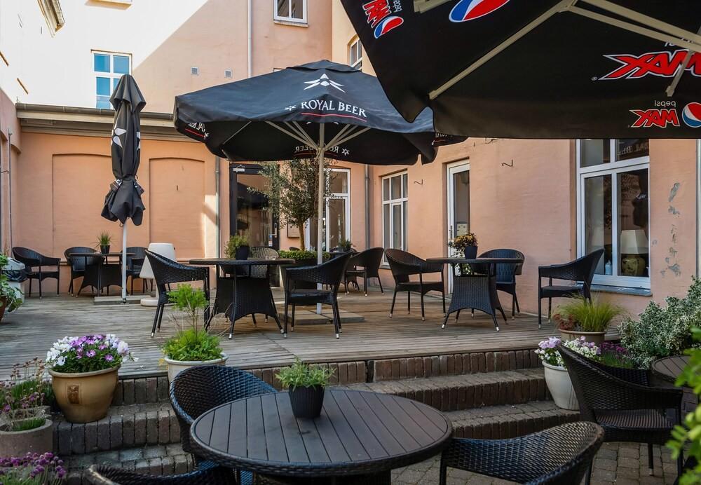 Hotel Postgaarden Fredericia Bagian luar foto