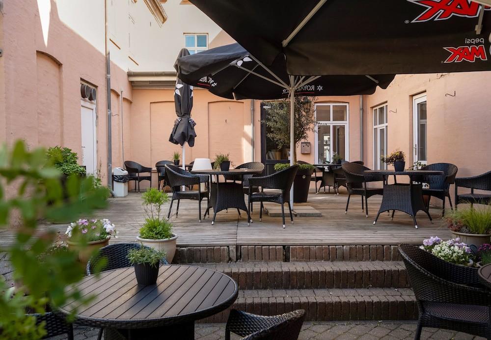 Hotel Postgaarden Fredericia Bagian luar foto